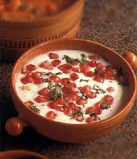 Pomegranate & onion raita 